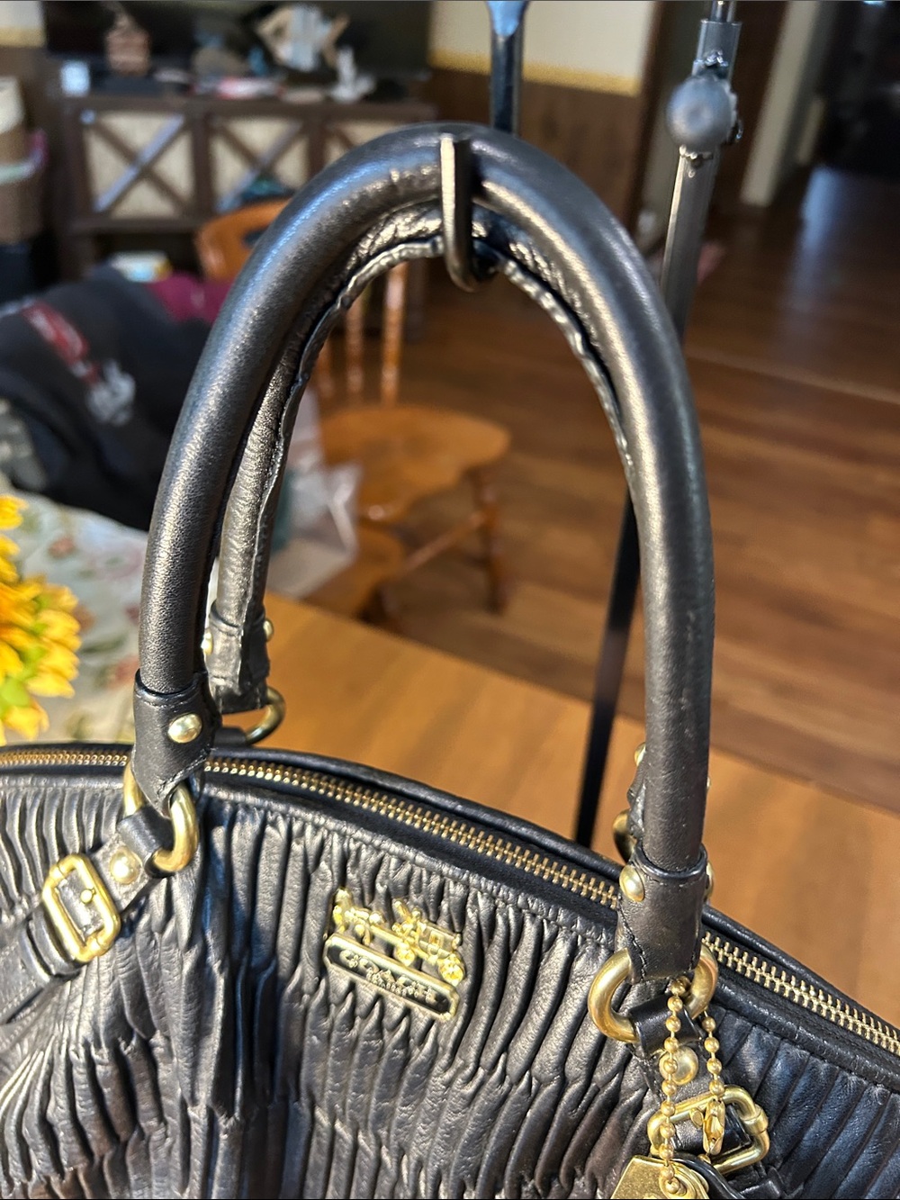 2010 Coach Madison Sophia Black Ruched Leather Satchel with Gold Hardware - Picture 4 of 14